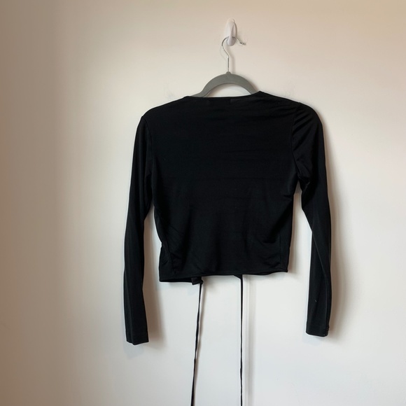 BCBG Black Front Tie Wrap Crop Long Sleeve Shirt - Picture 5 of 5